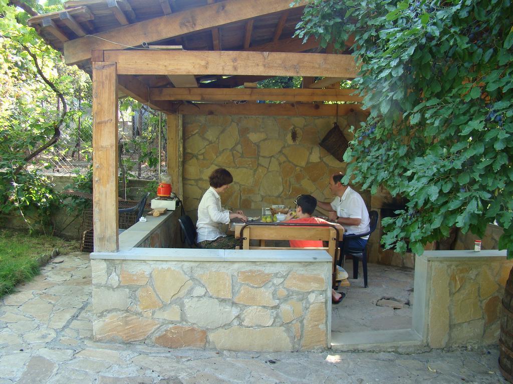Guest House Ucha Mtsʼkhetʼa 외부 사진